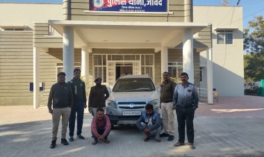APRADH: लक्जरी कार में ले जाया जा रहा था नशे का ये सामान, अचानक हाइवे पर हुआ जावद पुलिस से सामना, राजस्थान के दो आरोपी चढ़े हत्थे, पढ़े खबर
