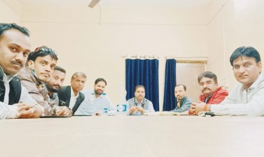NEWS: जिला प्रेस क्लब की बैठक, वर्तमान सदस्यों की स्क्रीनिंग,10 दिन में प्रमाणिकरण नहीं देने पर समिति लेगी उचित निर्णय,पढ़े खबर