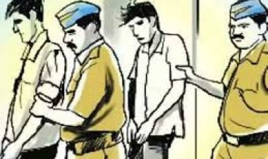 BIG NEWS: अंधेरे में नजर आई लाल-नीली बत्ती, तो चोरों ने लगाई दौड़, फिर गश्त करती डायल हंड्रेड ने दो को धरा, पूछताछ में उगलेंगे राज, क्या YD नगर थाना पुलिस करेगी बड़ा खुलासा !... पढ़े ये खबर