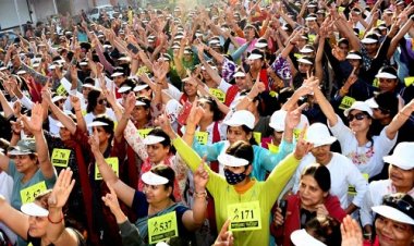 NEWS : महिला दिवस पर हेल्पिंग हेण्डस का अनूठा आयोजन, रन फॉर फिट में हर वर्ग की महिलाओं और युवतियों ने लगाई दौड़, पढ़े खबर
