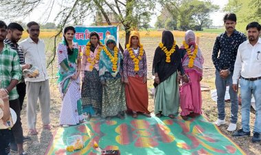 NEWS: जन विकास संस्था नीमच ने आदिवासी मजदूर वर्ग महिलाओं का सम्मान कर मनाया महिला दिवस, ये रहे उपस्थित, पढ़े खबर