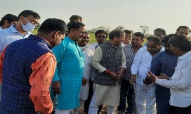 NEWS: मंत्री ओमप्रकाश सखलेचा पहुंचे ओला प्रभावित खेतों पर, फसल नुकसानी का लिया जायजा, तो ग्राम पटियाल में चौपाल पर बैठ हुए ग्रामीणों से रूबरू, पढ़े खबर