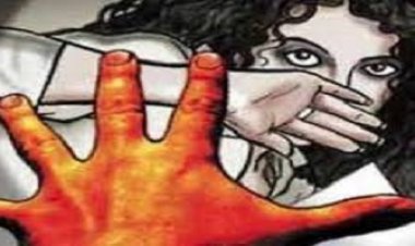 BIG BREAKING: मंदसौर जिले में दरिंदगी की हदे पार, 4 साल की मासूम से पहले रेप, फिर कर डाली जघन्य हत्या, किस पर है शक की सुई !... YD नगर पुलिस बोली- जल्द होगा खुलासा, पढ़े ये खबर