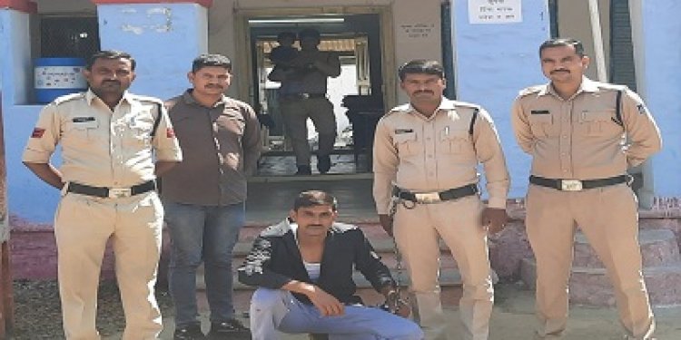 NEWS: एनडीपीएस मामले में तीन साल से था फरार, रतनगढ़ पुलिस के हाथ लगा ये ईनामी बदमाश, पढ़े खबर