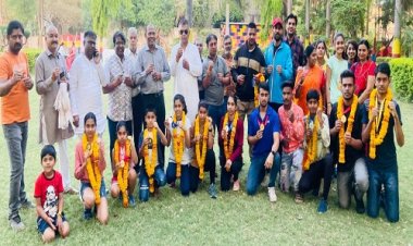 WOW ! MP के इस शहर में मिक्स मार्शल आर्ट प्रतियोगिता संपन्न, नीमच के खिलाड़ियों ने दिखाया दम-खम, गोल्ड, सिल्वर और कास्य मैडल पर जमाया कब्जा, पढ़े खबर