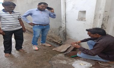 WOW ! सिंगोली में पेयजल व्यवस्था होगी बेहतर !... न.प. इंजीनियर उतरे धरातल पर, अपनाई ये ट्रिक, आमजन से भी की अपील, पढ़े आजाद नीलगर की खबर