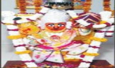 NEWS: नीमच में हनुमान जयंती महोत्सव की धूम, गोधाम बालाजी मंदिर परिसर में विशाल मेले और भव्य भजन संध्या का आयोजन, पढ़े ये खबर