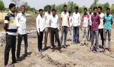 BIG NEWS: लुनाहेड़ा गांव में शासकीय भूमि पर अतिक्रमण, मौके पर पहुंचे प्रशासनिक अधिकारी, 8 बीघा पर चला बुल्डोजर, कराई मुक्त, पढ़े नरेंद्र राठौर की खबर