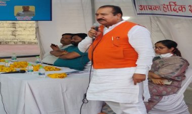 NEWS: स्वीमिंगपुल में तैराकी की शुरूआत, विधायक परिहार बोले- नीमच के तैराक अंर्तराष्ट्रीय स्तर पर प्रतिभा दिखाएं, पढ़े खबर
