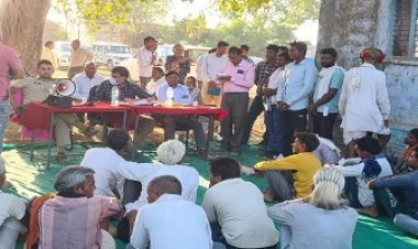 NEWS: कलेक्टर और एसपी ने किया इन गांवों का दौरा, ग्रामीणों से हुए रूबरू, सुनी समस्याएं, दिये निराकरण के निर्देश, पढ़े खबर