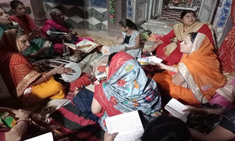 NEWS: हनुमान जन्मोत्सव, रामपुरा के मंदिरों में सुंदरकांड पाठ का आयोजन, भक्ति के रंग में नजर आई महिलाएं, पढ़े रुपेश सारू की खबर