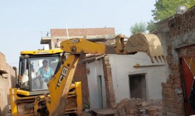 BIG NEWS: अवैध गौवंश तस्करी मामला, इन आदतन अपराधियों पर बड़ी कार्यवाही, पिपलियामंडी पुलिस पहुंची यहां, अवैध अतिक्रमण को किया जमीदोज, पढ़े नरेंद्र राठौर की खबर
