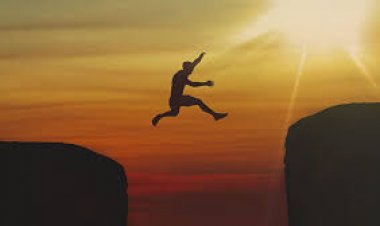 OMG ! पत्नी से हुआ झगड़ा, तो पति का चढ़ गया पारा, गुस्से में आकर यहां लगाई छलांग, अब अस्पताल में भर्ती, पढ़े खबर