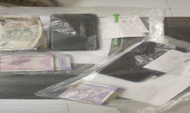 BIG BREAKING: भोजनालय की आड़ में बड़ा अवैध कारोबार, सूचना पर पिपलियामंडी पुलिस की दबिश, संचालनकर्ता सहित दो गिरफ्तार, मौके से हजारों की नगदी ये उपकरण जप्त, पढ़े खबर