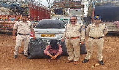 OMG: लक्सरी कार का सफर और नशे का सामान, बीच में गांधी सागर पुलिस से हो गया सामना, एक आरोपी गिरफ्तार, तो तलाशी में खुला ये राज, पढ़े खबर