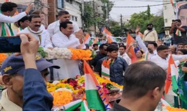 ELECTION NEWS: नगरीय निकाय चुनाव, कांग्रेस के लिए अपने बने चुनौती, बूथ प्रभारी तक नहीं मिल रहें, जंग के लिए तैयार है  BJP...! पढ़े खबर