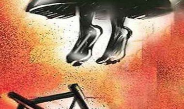 BIG NEWS: नीमच शहर का ब.न. 25, जहां रात को सोई तस्लीम, तो सुबह उठी नहीं, परिजनों ने तोड़ा दरवाजा, तो उड़े सभी के होश, अब केंट पुलिस की ये जाँच, पढ़े खबर