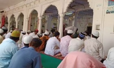 NEWS: रामपुरा में हर्षोल्लास से मनाया ईदुलअज़हा पर्व, समाजजनों ने एक दूसरे को लगाया गले, दी बधाइयां, पढ़े रुपेश सारू की खबर