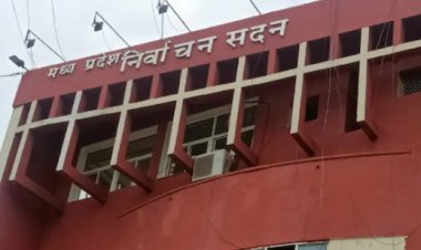 BIG NEWS: आधार से लिंक होगा वोटर आईडी, और हाईटेक हो जाएगा आपका कार्ड, लिंक होने से रुकेगा फर्जीवाड़ा...! जानिए क्या-क्या हैं खासियत, पढ़े खबर