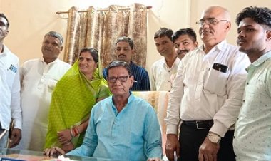 NEWS: जीरन नगर परिषद में कांग्रेस की सरकार, नवनिर्वाचित अध्यक्ष रामकरण सगवारिया ने किया पदभार ग्रहण, मंच से कहीं ये बड़ी बात..! पढ़े खबर