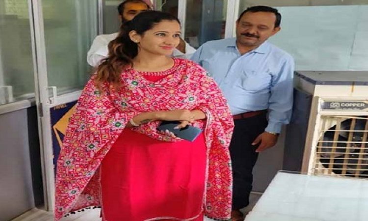 NEWS: नपाध्यक्ष स्वाति चैपड़ा ने किया कार्यालय का आकस्मिक निरीक्षण, फाईलिंग सिस्टम सुधारने व स्वच्छता संबंधी दिये निर्देश, पढ़े खबर