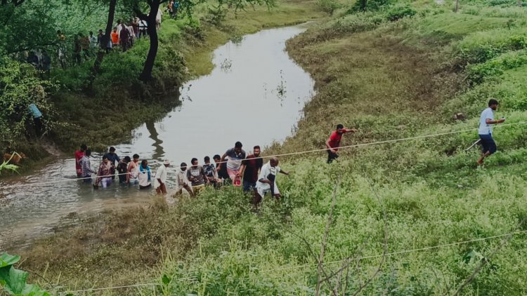 BIG NEWS : चप्पल बचाने डूबा मासूम पंकज,दो दिन तक जारी थी तलाश,आज मिला यहां इस हाल में शव,परिजनों का रो रो बुरा हाल,पढ़े मनीष जोलानिया की ये खबर