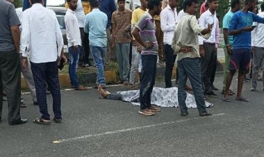 BIG NEWS : नीमच महू फोरलेन पर तेज रफ़्तार का कहर,ट्राले ने मारी ऐसी टक्कर,की सुठोद के युवक की हो गई दर्दनाक मौत,पढ़े ये खबर