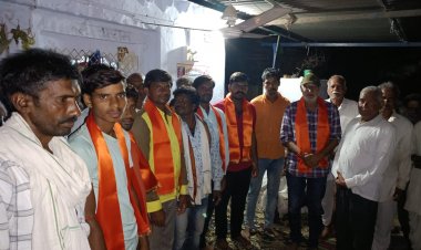 NEWS: यात्रा पूरी कर घर लौटे यात्रियों का चावंडिया के ग्रामीणों ने किया भव्य स्वागत, पढ़े ये खबर