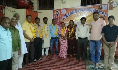 NEWS : शिक्षक दिवस का ये अवसर,बैरवा समाजजनो ने किया सम्मना समारोह,नागदा के बाबा रामदेव मंदिर में हुआ आयोजन,पढ़े ये खबर