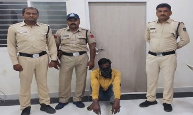 NEWS: अलग-अलग थानों में कई प्रकरण दर्ज, पुलिस को लंबे समय से तलाश, अब पिपलियामंडी पुलिस की कार्यवाही, आरोपी दिनेश गिरफ्तार, पढ़े खबर