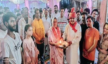 NEWS: ग्राम चीताखेड़ा में नवरात्रि की धूम, महा आरती के बाद गरबे की शुरुवात, इन्होंने की शिरकत, पढ़े खबर