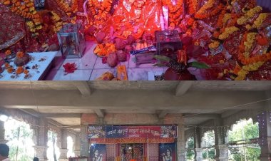 NEWS: छोटे से गांव में खुदाई के दौरान निकली थी 9 माताजी की मूर्तियां, अब बन रहा भव्य मन्दिर,पढ़े ये खबर