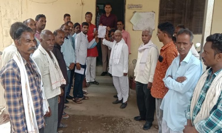 NEWS: किसान पहुंचे SDM कार्यालय, फसल भाव को लेकर सौंपा ज्ञापन, और की ये बड़ी मांग, पढ़े मनीष जोलान्या की खबर