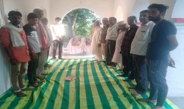 NEWS: रतनगढ़ ब्लॉक कांग्रेस ने मनाई महात्मा गांधी की जयंती, चित्र पर किया माल्यार्पण, बताया योगदान, पढ़े खबर