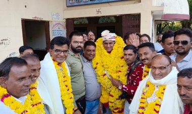 BIG NEWS: लोकतांत्रिक प्रक्रिया से नीमच जिला प्रेस क्लब के अध्यक्ष चुने गए श्याम गुर्जर, सचिव मनीष चांदना निर्वाचित, पढ़े ये खबर 