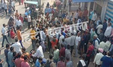 BIG BREAKING: बस में सवार हुए युवक, कंडेक्टर से इस बात विवाद, फिर जमकर चले लात-घुसे, रेवली-देवली में लगा जाम, तो मौके पर पहुंची सिटी पुलिस, क्या है पूरा मामला...! पढ़े ये खबर