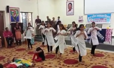 NEWS: म.प्र. स्थापना दिवस, मनासा के शासकीय कन्या शाला में सांस्कृतिक कार्यक्रम संपन्न, जनप्रतिनिधि और अधिकारी रहे मौजूद, पढ़े खबर