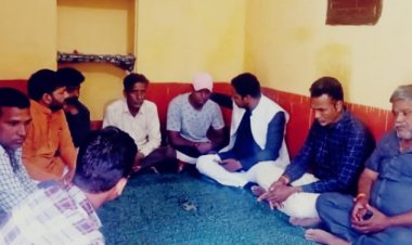 BIG NEWS: भाजपा जिलाध्यक्ष पवन पाटीदार पहुंचे ग्राम कुचडोद, शोक संतप्त परिजनों को बंधाया ढांढस, फिर प्रभारी मंत्री से फोन पर चर्चा कर की मांग,मामला किसान मोर्चा मंडल उपाध्यक्ष बलवंतदास की मौत का-,पढ़े खबर