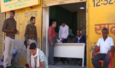 OMG ! केंद्र पर खाद्य का वितरण, अचानक पीछे से आया पप्पू, और सेल्समैन पर किया धारदार हथियार से हमला, मामला सिटी थाना क्षेत्र के ग्राम जेतपुरा का, पढ़े खबर