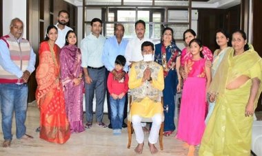 BIG NEWS: मंदसौर से बड़ी खबर, अमेरिका में डेढ़ करोड़ का पैकेज छोड़ा, संयम पथ को अंगीकार करने की ठानी, साल के अंतिम माह में क्या करेंगे प्रांशुक...! पढ़े खबर