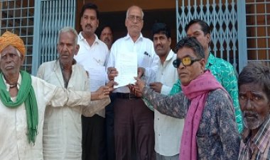 NEWS: वार्ड में सुलभ काम्प्लेक्स बनाने की मांग, रहवासी पहुंचे नगर परिषद कार्यालय, CMO को सौंपा ज्ञापन, पढ़े खबर