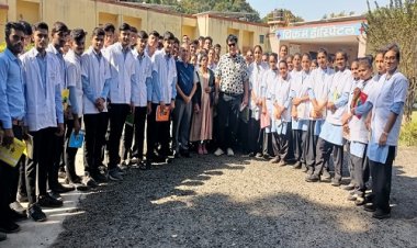 NEWS: ज्ञानोदय इंस्टिट्यूट ऑफ नर्सिंग का एजुकेशनल टूर संपन्न, विद्यार्थियों को चिकित्सा क्षेत्र की बारीकियों से कराया अवगत, पढ़े खबर