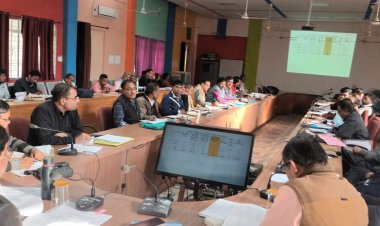 NEWS:  जिला पंचायत CEO ने की विकास कार्यो की समीक्षा, किस पर कार्यवाही के दिए निर्देश, पढ़े खबर