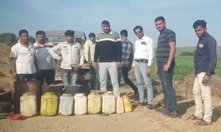 NEWS: आबकारी विभाग की ग्राम भगोरी में दबिश, सैकड़ों लीटर लहान जप्त, मौके पर की ये बड़ी कार्यवाही, पढ़े खबर