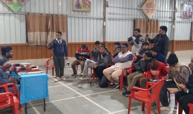 BIG NEWS: CM हाउस में समागम कार्यक्रम, मुख्यमंत्री शिवराज ने की कई घोषणाएं, फिर समस्त राजपूत समाज में खुशी का माहौल, अब नीमच में भी प्रेसवार्ता का आयोजन, क्या बोले करणी सैनिक...! पढ़े खबर