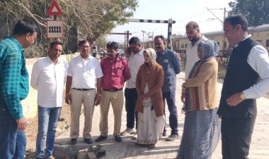 NEWS: नपाध्यक्ष ने किया शहर का भ्रमण, नागदा में निर्माणाधीन सड़कों का लिया जायजा, दिए आवश्यक निर्देश, पढ़े खबर