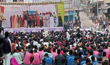 NEWS: रतनगढ़ में हर्षोल्लास के साथ मनाया गणतंत्र दिवस, स्कूली बच्चों ने निकाली प्रभात फैरी, यहां भव्य कार्यकम का आयोजन, पढ़े खबर