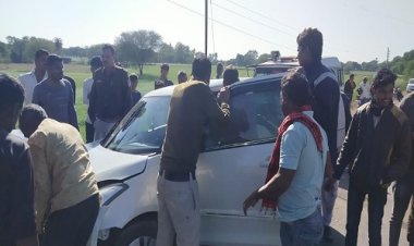 BIG BREAKING: मारुती स्विफ्ट और बलिनों में भिड़ंत, इस एक कार में भरा अवैध मादक पदार्थ, किस वाहन पर लिखा स्वास्थ्य अधिकारी नीमच, एक घायल, तो दूसरा एक मौके से फरार...! मामला नारायणगढ़ थाना क्षेत्र का, पढ़े ये खबर