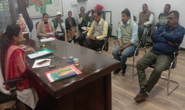 BIG NEWS: नपा कार्यालय में हुई हाईलेवल बैठक, CMO पाटीदार ने की समीक्षा, जब दिए ये निर्देश, तो अधिकारी-कर्मचारियों में मची खलबली, क्या है मामला...! पढ़े ये खबर