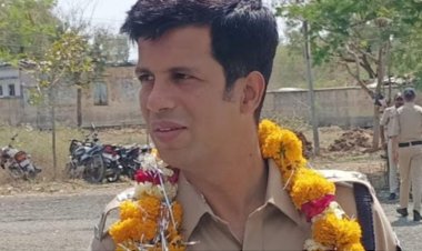 NEWS : नवागत पुलिस अधीक्षक अमित तोलानी पहुंचे रामपुरा, थानाप्रभारी सहित पुलिसकर्मियों ने पुष्पहार से किया स्वागत, पढ़े खबर,